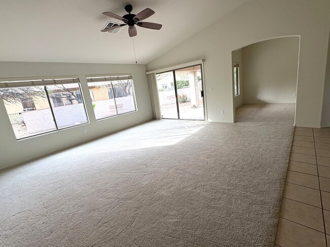 Building Photo - 1870 E Purple Martin Ln