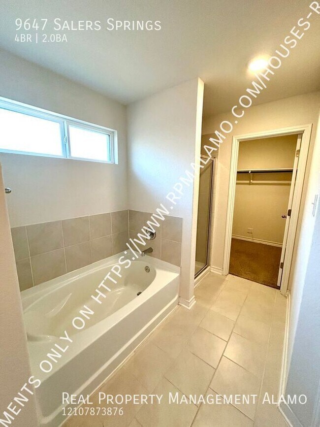 Building Photo - 9647 Salers Springs