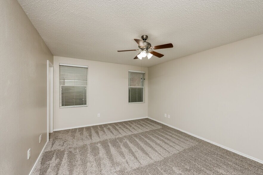 Building Photo - 3054 Limestone Hill Ln