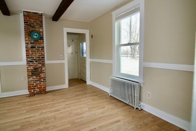 Building Photo - 39 South St