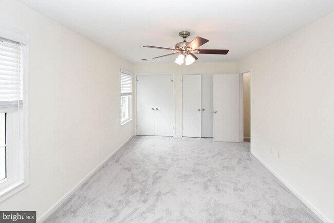 Building Photo - 5843 Wye Oak Commons Ct