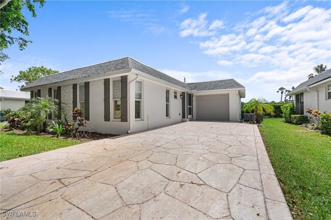 Building Photo - 250 Lanchester Ct