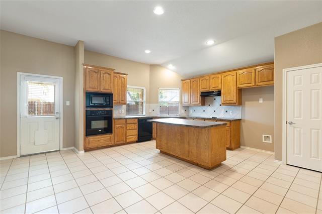 Building Photo - 5739 Derek Way