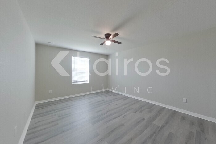 Building Photo - 23197 Van Buren Ave