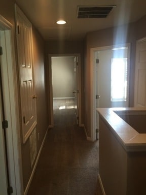 Building Photo - Avalon Park: 3 Bedroom, 2.5 Bath, 2 Car Garage Townhome