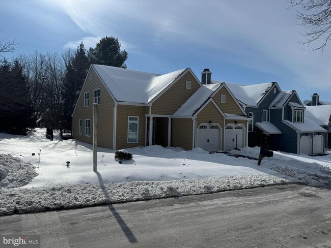 Building Photo - 11 Killdeer Ln