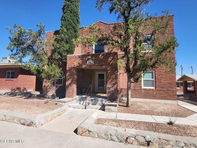 Primary Photo - 2862 Grant Ave