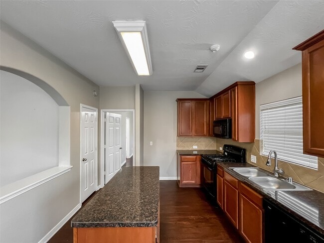 Building Photo - 19106 Terra Stone Ct