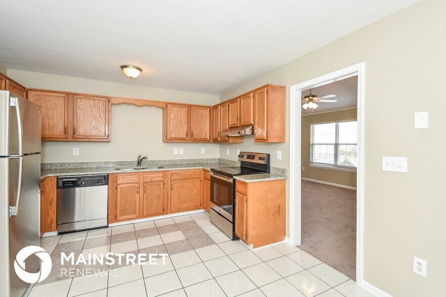 Building Photo - 386 Beechcliff Circle