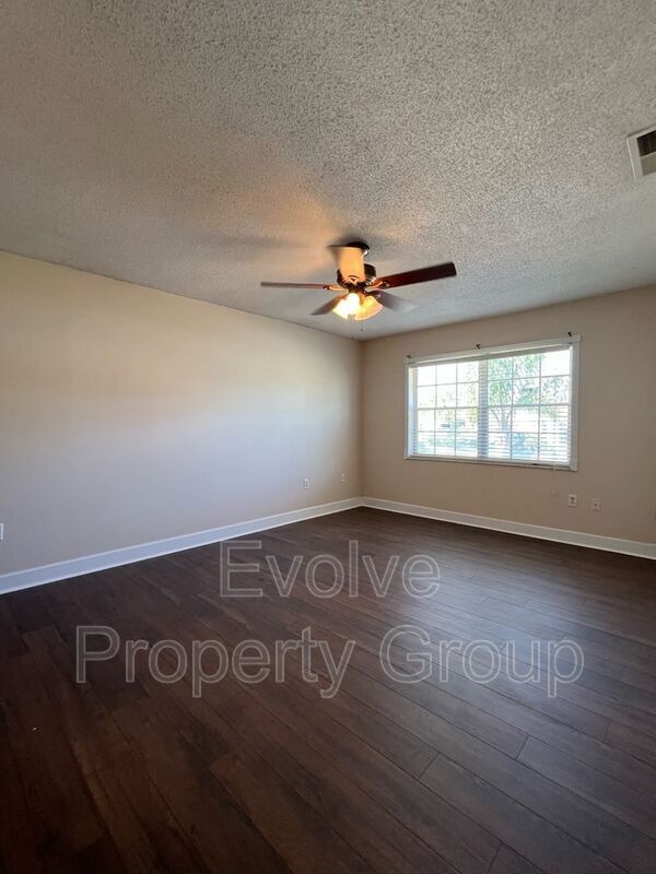 Building Photo - 1789 Gumwood Ct