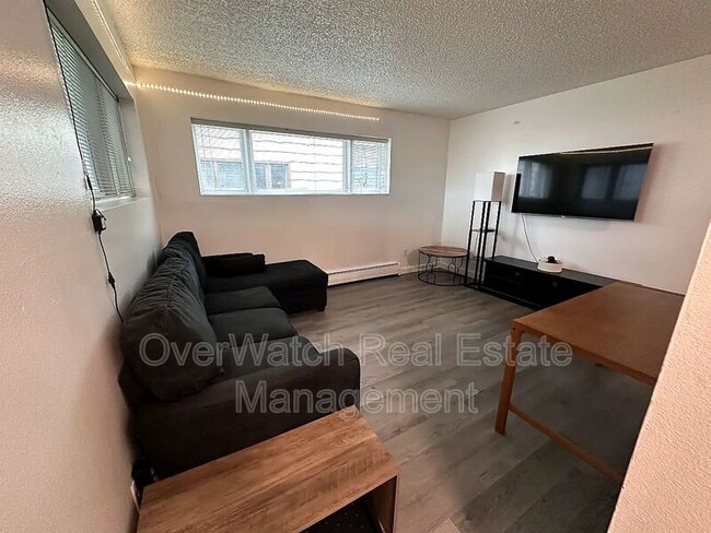 Building Photo - 3105 W 33rd Ave