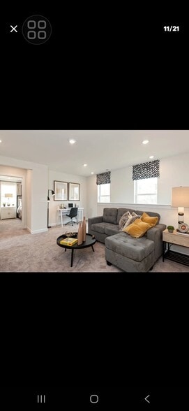 Building Photo - 1002 Harry Ct