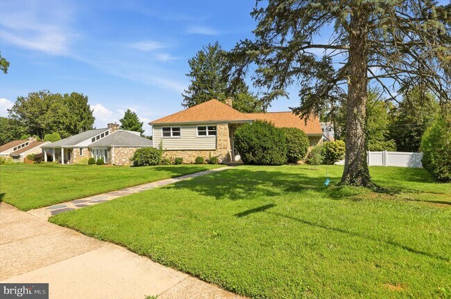 Building Photo - 838 Washington Ln