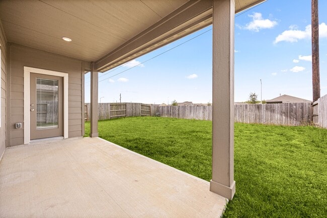 Building Photo - 2226 Royal Ann Wy