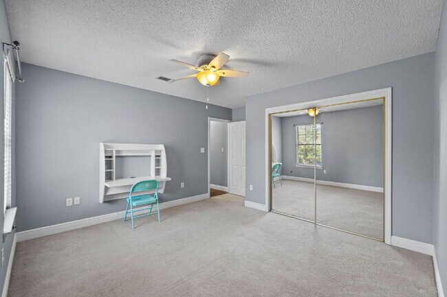 Building Photo - 3171 Airport Rd