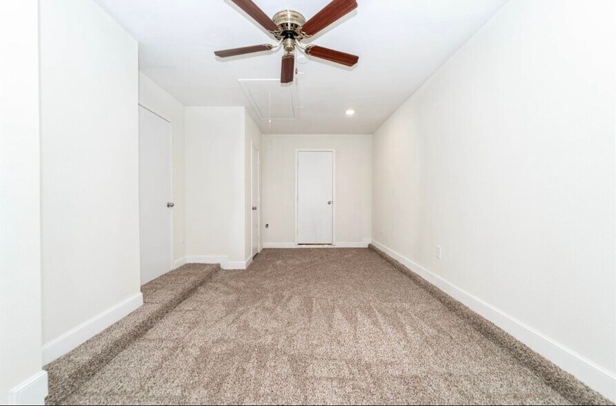 Building Photo - 4939 47th St