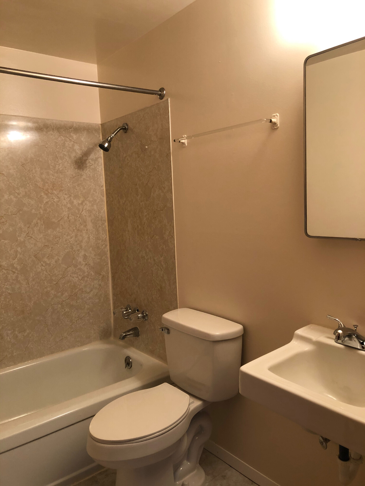 Bathroom - 8402 E McKinley Ave