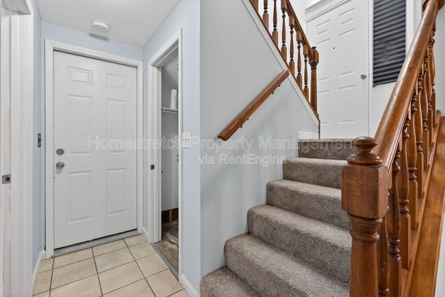 Building Photo - 4 Devondale Pl