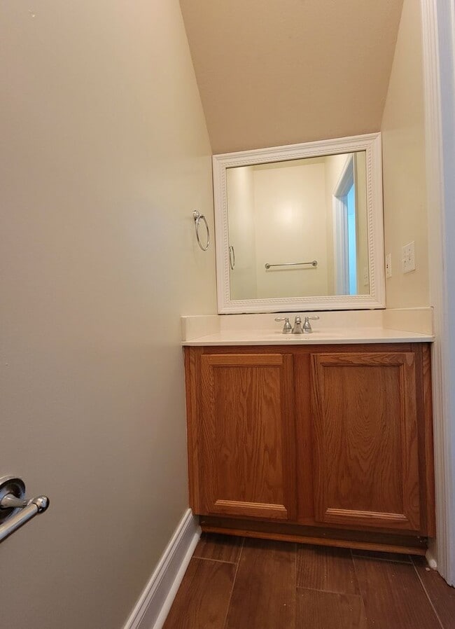 Building Photo - 3 bedroom town home for rent starting June 8, 2026, renting for $1800, includes privacy fenced ya...