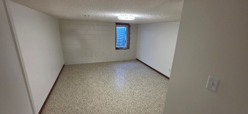 Building Photo - 7808 N Humboldt Ave