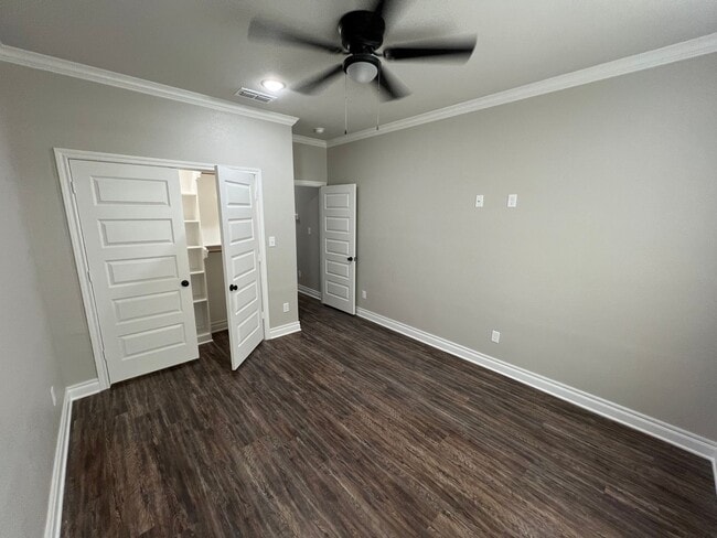 Building Photo - 14827 Fallow Ln