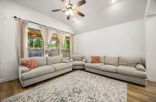 Building Photo - 17303 Merigold Hts Dr