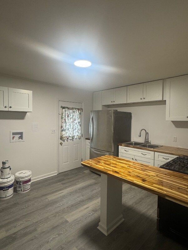 Building Photo - 4343 Summerhill Dr