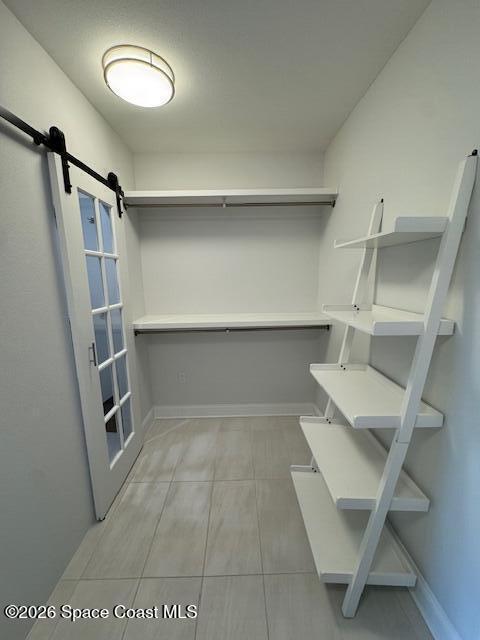 Building Photo - 1208 E River Dr