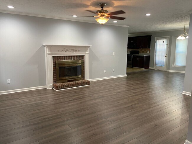 Building Photo - 1283 Exeter Ln