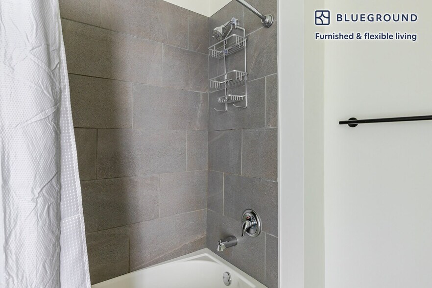 Building Photo - 100 N Addison Ave