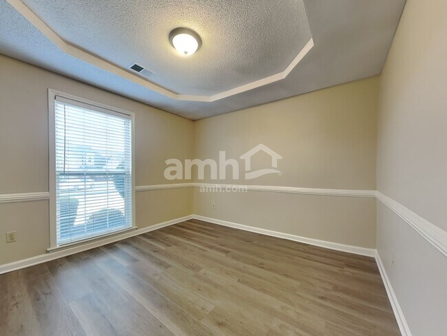 Building Photo - 7562 Sandy Brook Cv