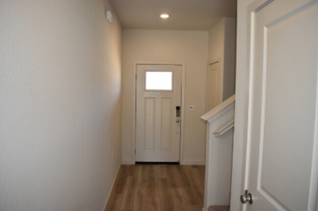 Building Photo - 4139 Scarlet Ct