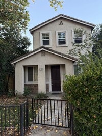 Building Photo - 1985 Linden Rd