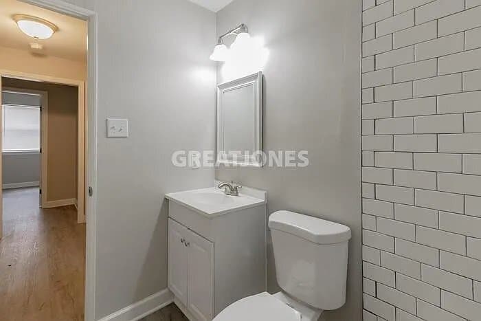 Building Photo - 1324 Creel St