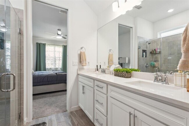 Building Photo - 17801 Wind Chime Row