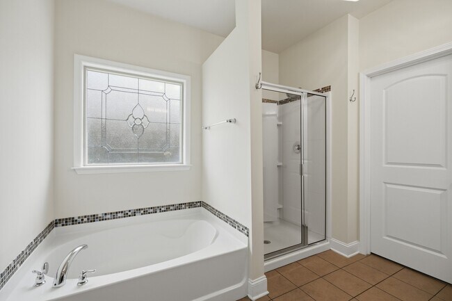 Building Photo - 3011 Magnolia Leaf Cir
