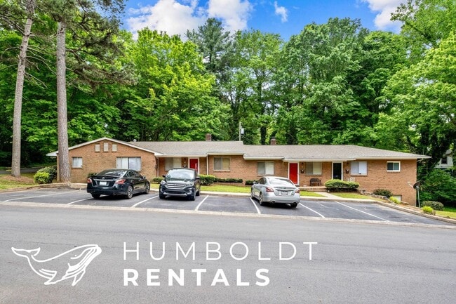 Primary Photo - Chamberlain Pines