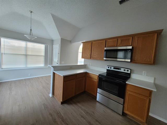 Building Photo - 4609 Parkview Ln