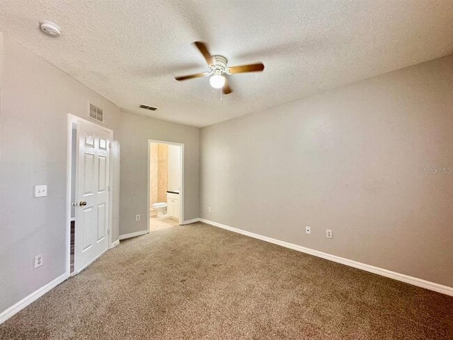 Building Photo - 2420 E Ida St