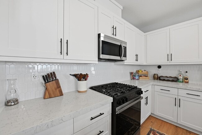 Building Photo - 2361 Acara Cir