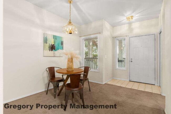 Building Photo - 12120 NE 172nd Pl