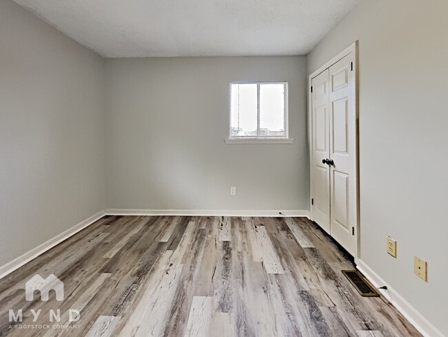 Building Photo - 2269 Belmore Ln