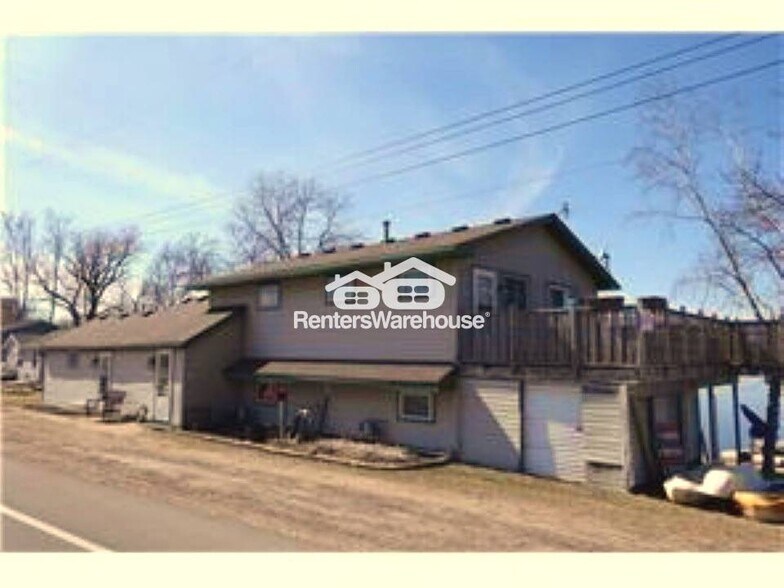 Building Photo - 765 US-63