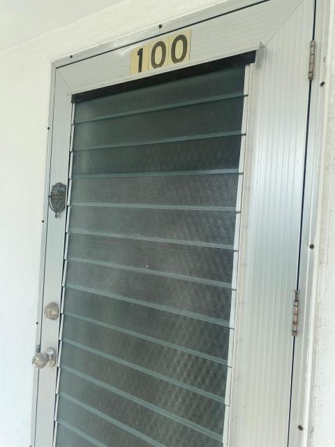 Building Photo - 100 Andover D