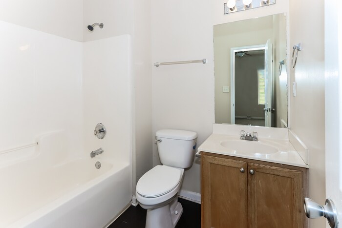 Building Photo - 304 Draba Ln