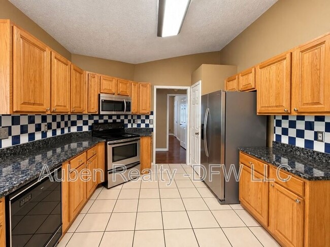 Building Photo - 514 Briarcroft Dr