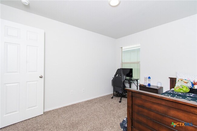 Building Photo - 9610 Malkier Dr