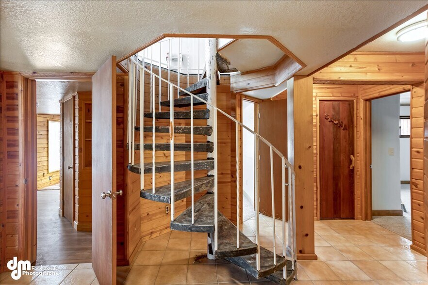 Building Photo - 14523 Wilderness Rim Rd