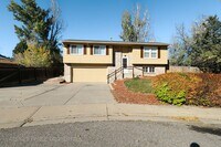 Building Photo - Beautiful 2 Story Home in Loveland