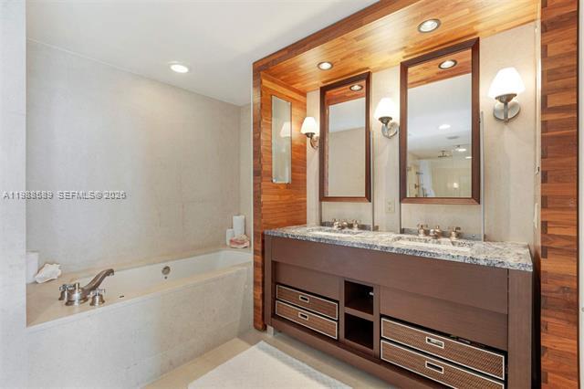 Building Photo - 6899 Collins Ave